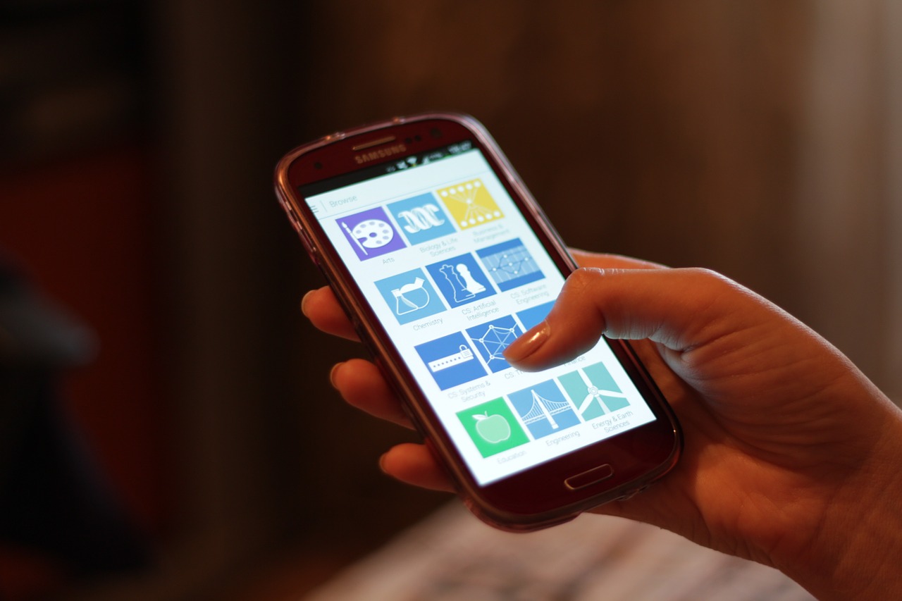 iOS app rebuild for a logistics operator