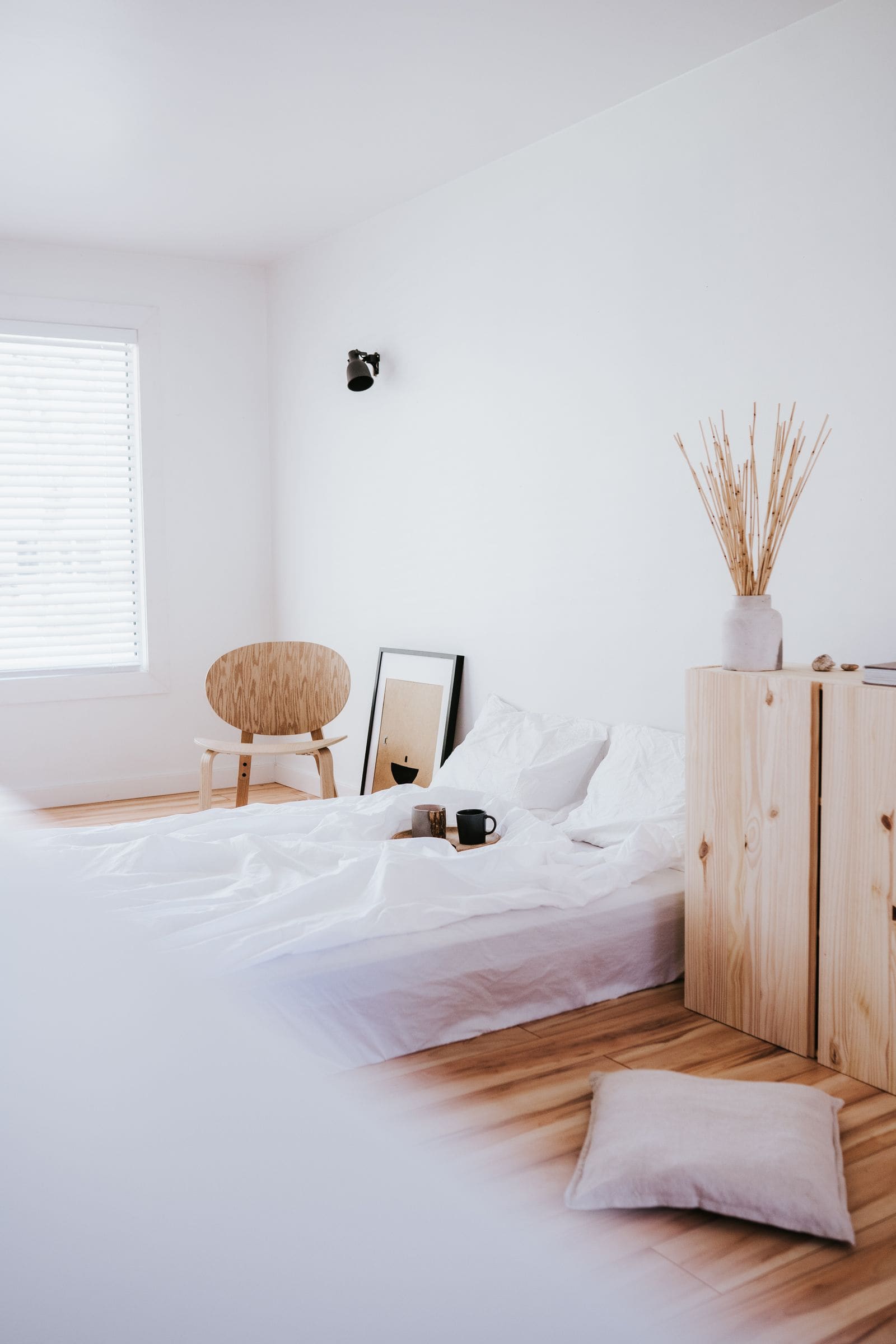 Interior design of a calm bedroom