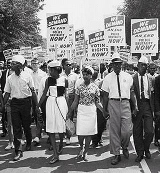 Social Movements in Comparative Perspective